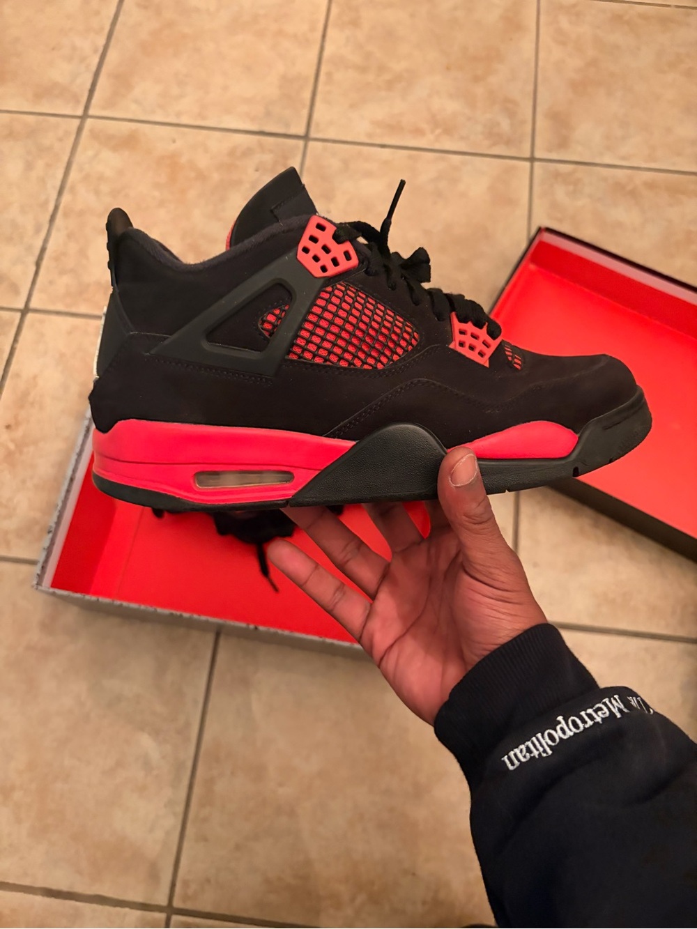 Men’s Red Thunder jordan 4s